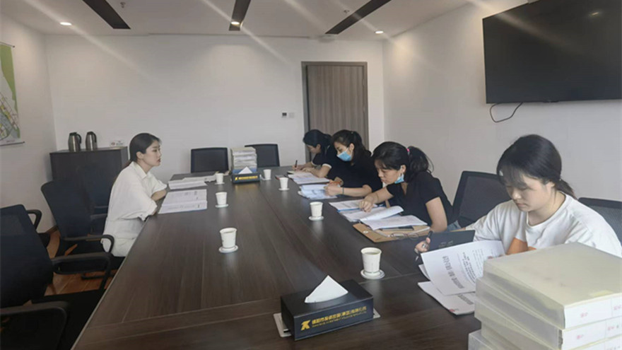 強(qiáng)化精準(zhǔn)服務(wù) 提升工作質(zhì)量 ——人力資源中心對(duì)新設(shè)企業(yè)開展員工人事檔案整理業(yè)務(wù)指導(dǎo)