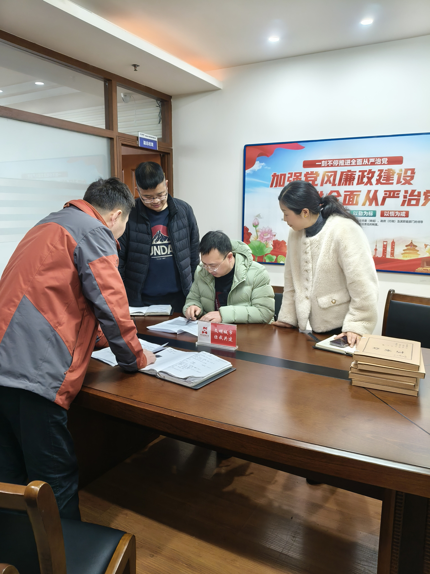 小貸.jpg 小貸.jpg